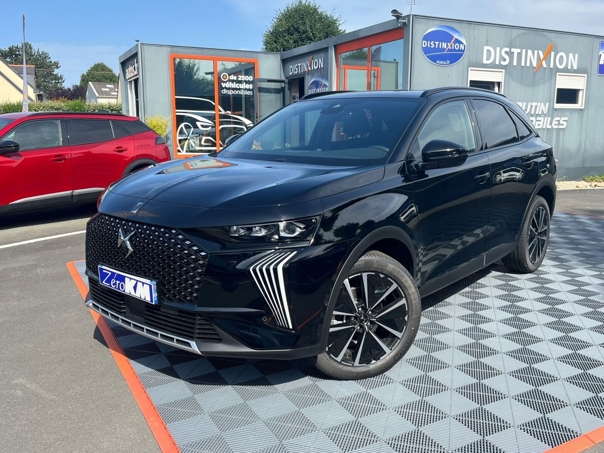 DS DS7